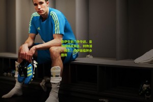 【星空体育下载】格伊引豪门争夺战，皇马成球员首选，利物浦、拜仁、巴萨面临转会僵局