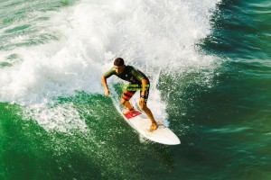 星空体育app-从低谷到巅峰，伤病康复背后的坚韧与科学