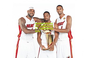 星空体育app|英超第四轮裁判安排引热议，泰勒执掌曼市德比，奥利弗主裁利物浦焦点战