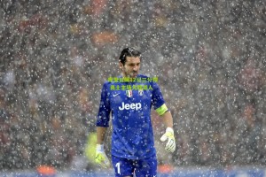 星空体育官网：库里狂飙12记三分球 勇士主场大胜湖人