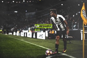 星空体育官网-中国冰雪运动蓬勃发展，年轻选手国际赛场崭露头角