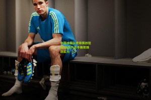 星空体育_中国冰壶队世锦赛创佳绩 新生代选手展现强劲实力