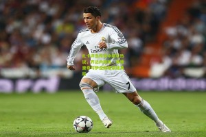 星空体育app|扎卡评选传奇中场引热议，齐达内居首，莫德里奇与伊涅斯塔紧随其后